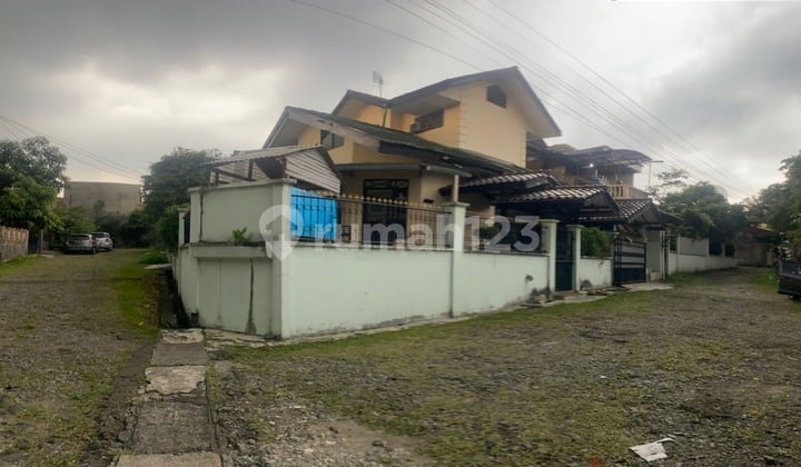 Rumah Bagus Hook Dalam Cluster Dekat Kampus Unpak