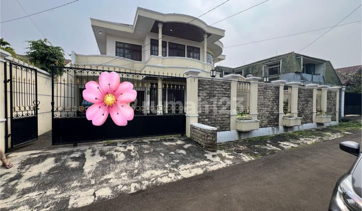 Rumah Unfurnished Bagus Di Tengah Kota Di Haur Jaya
