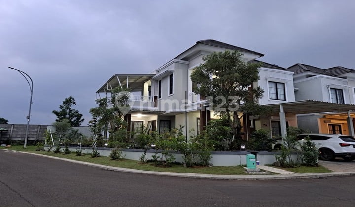 Rumah Hoek Di Kemang Permata View Gunung Dalam Cluster