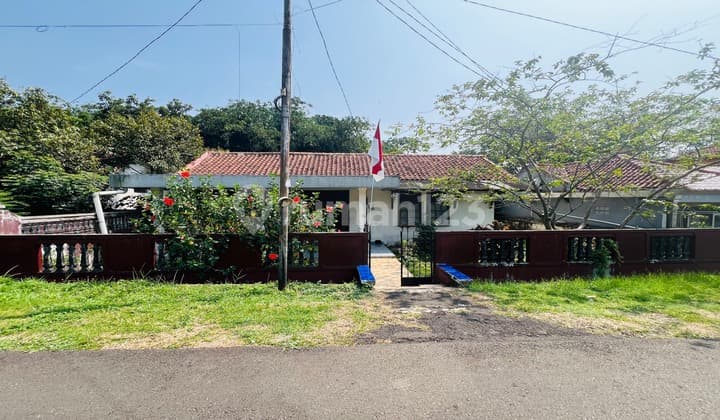 Rumah Dekat Terminal Dekat Stasiun Di Komplek Pertanian Loji
