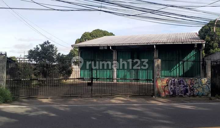 Dijual Gudang Dan Showroom Di Raya Gadog Ciawi