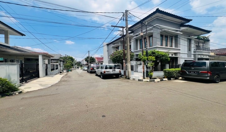 Rumah Hoek Semi Furnished Bagus Di Indraprasta Bogor Utara