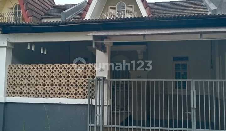 Rumah Bagus Di Taman Victoria Sentul City - Cluster