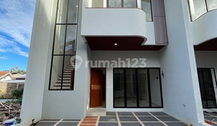 Rumah Baru 2 Lantai di Warung Silah Jagakarsa Jakarta Selatan dekat tol desari dan tol cijago