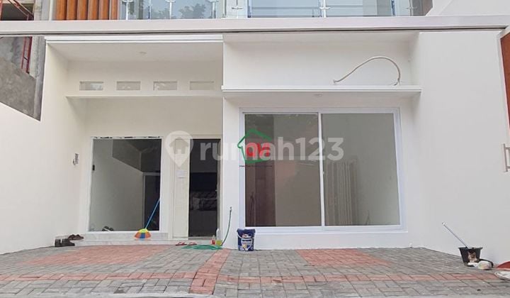 Rumah 2 Lantai Baru Dalam Komplek Di Jagakarsa JakSel