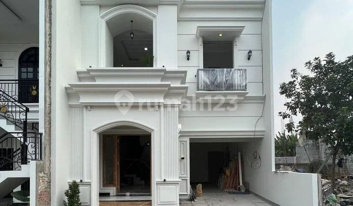 2-Storey New SHM House in Jagakarsa, South Jakarta