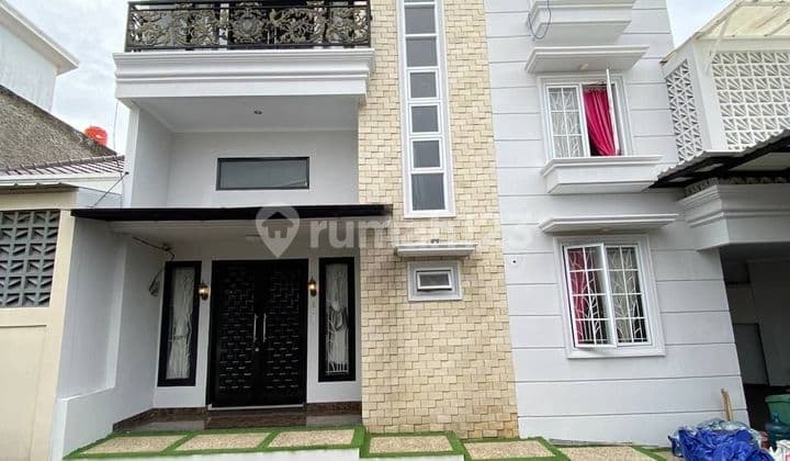 Rumah 3 Lantai Di Lenteng Agung Jagakarsa JakSel
