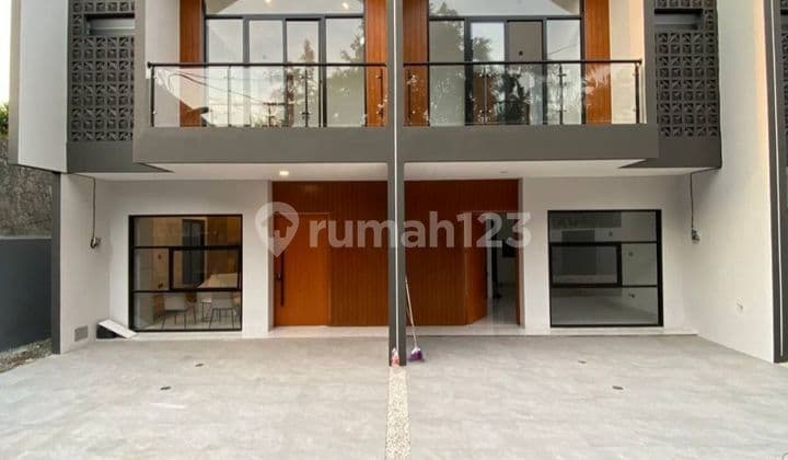 Rumah 2 Lantai Mewah Di Cilandak KKO JakSel