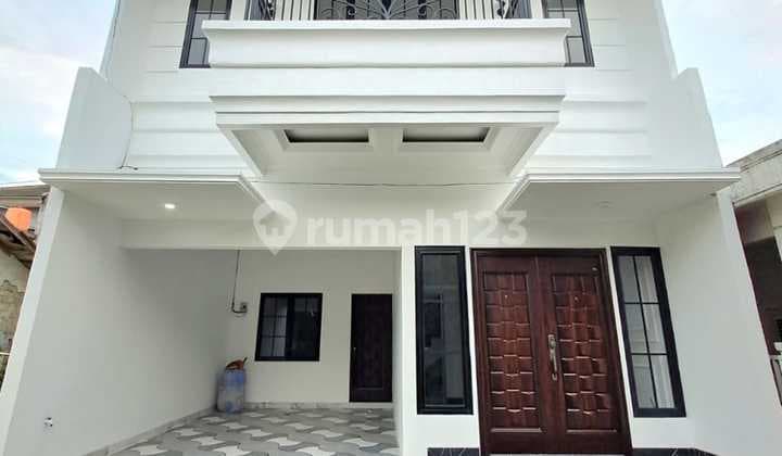 Rumah 2 Lantai Plus Rooftop Lokasi Jagakarsa Jaksel Type Minimalis Modern