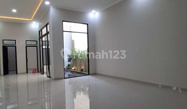 Nice House Ready to Occupy on Jl Halmahera, East Semarang