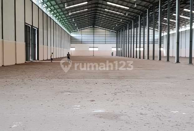 Good Office Warehouse with SHM, Location in Cianjur, West Java