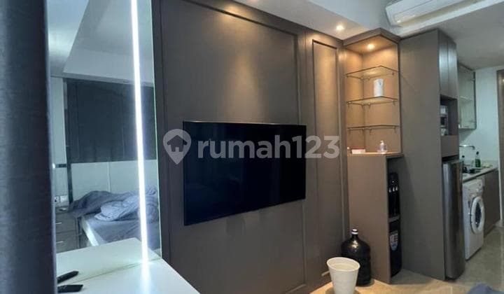 Disewa Apartemwn Gold Coast Studio Furnish