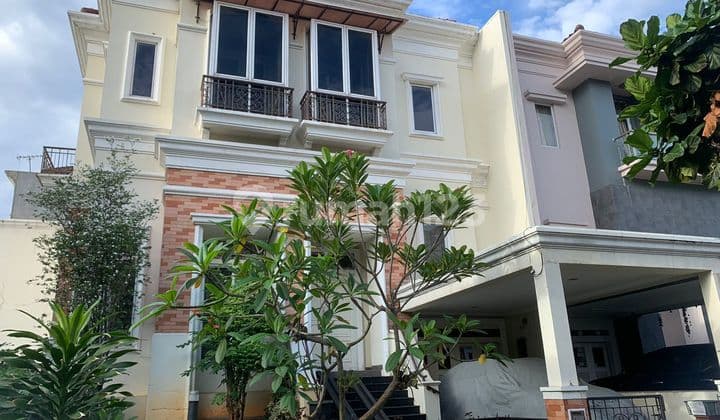 For Sale Corner House Royal Gading Mansion (RGM) Kelapa Gading Size: 17.4x20
