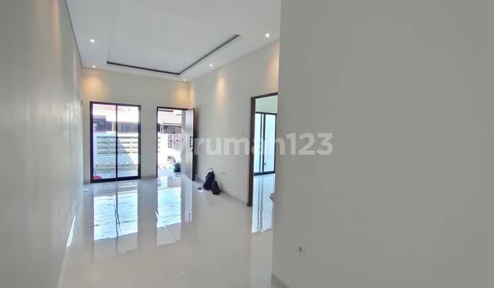 Rumah Baru Minimalis Sirkulasi Cahaya & Udara Okee Area TKI 2
