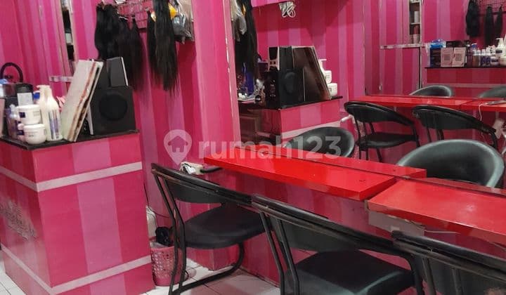 Ruko Mainroad di Gateway Ahmad Yani Cicadas Bandung