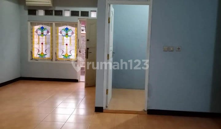 Rumah 1,5 Lantai Taman Cibaduyut Indah Lokasi Strategis