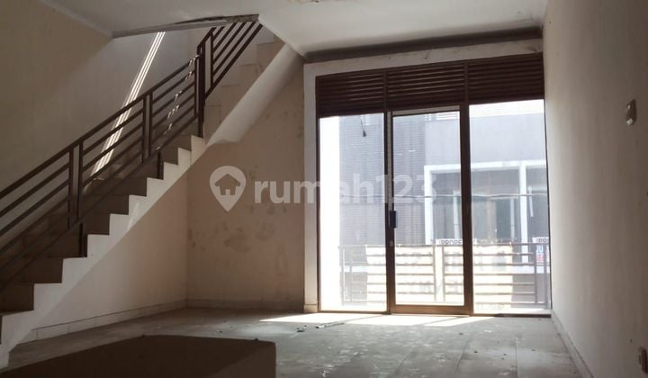 Two-Story Shop House at Ketapang Square Bandung