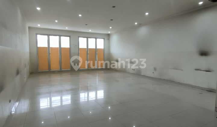 Ready 2 Ruko Gandeng Jalan Ry M. Toha. Bandung