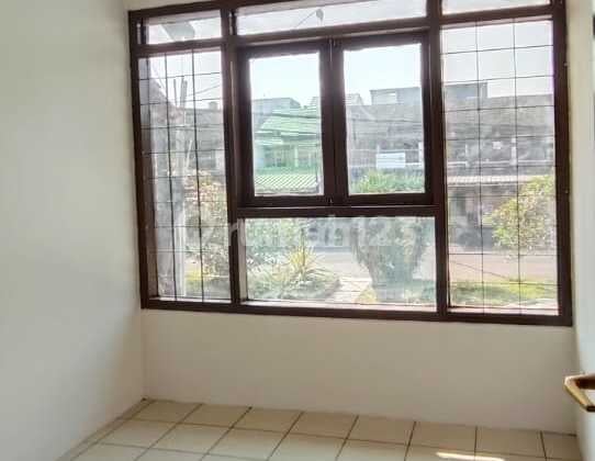 Jual/Sewa Ruko cocok buat kantor lokasi Kopo Permai