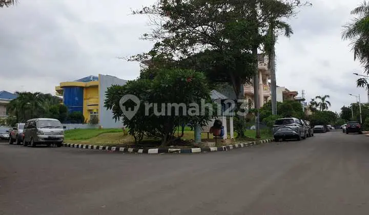 Dijual Tanah Hoek di Paradise Tahap 3 Sunter