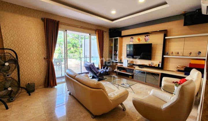 Dijual Rumah Bagus Golf Residence Kemayoran
