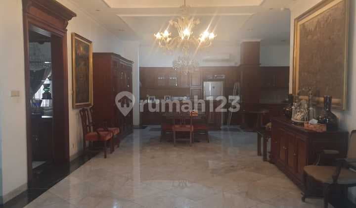 For Sale House on Wijaya Street, Kebayoran Baru