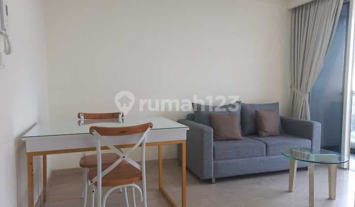 For Rent Menteng Park Apartment, Central Jakarta