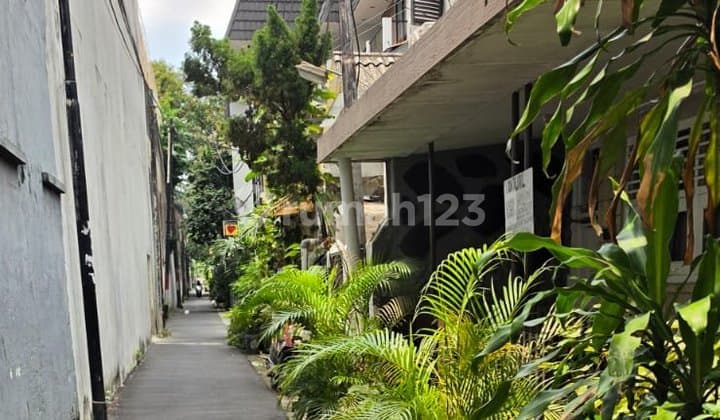 Dijual Rumah Rembang Menteng, Aman dan Nyaman