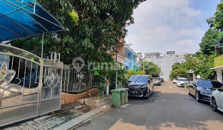 FOR SALE: House at Puri Mutiara Sunter Complex