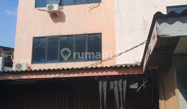 Disewa Ruko Jalan Besar di Pasar Baru, Jakarta Pusat