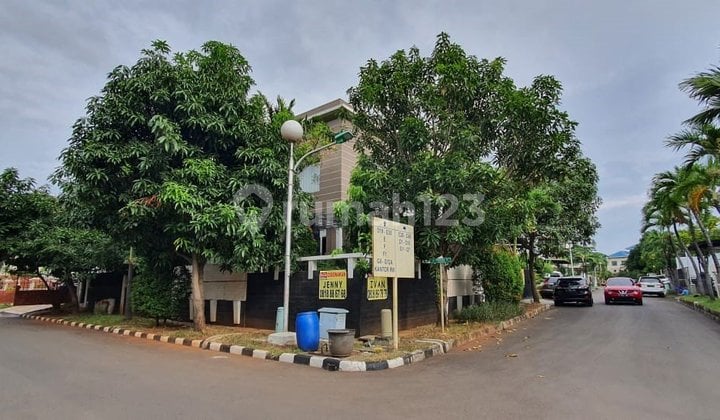 For Sale Paradise Sunter House, Quiet Neighborhood