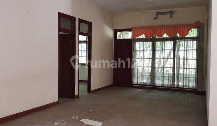 Disewa Rumah Posisi Hoek Jalan Agung Permai Sunter