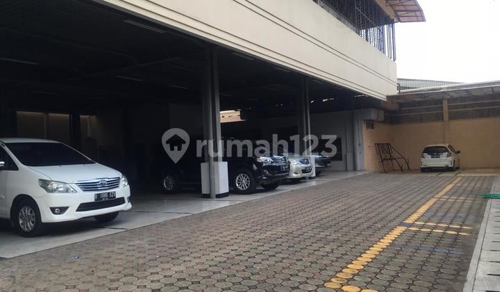 For Sale West Sunter Lake Building