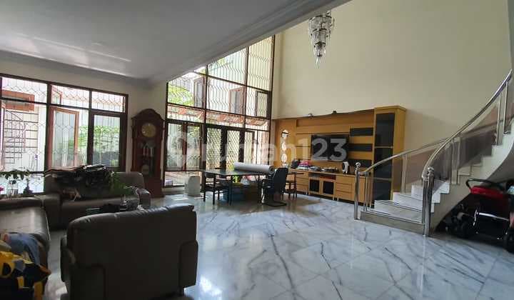 For Rent / For Sale House on Rajawali Street Kemayoran