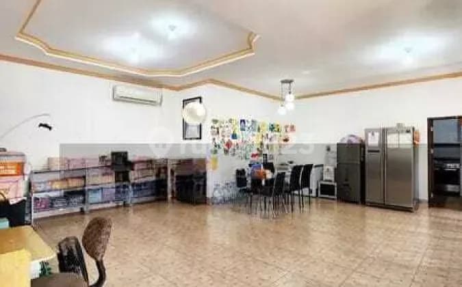 House Suitable for Convection Business Place Kos Kosan South Duri