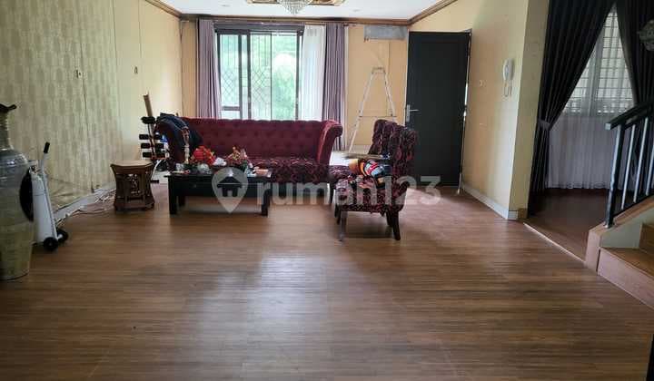 Rumah View Golf Rapih Siap Huni Cluster Moderntownhouse Modernland Tangerang