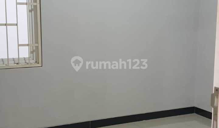 Jual Rumah Siap Huni Cluster Somerville Area Taman Kopo Indah 5