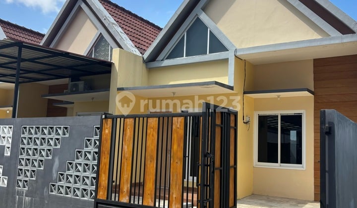Rumah Bagus Siap Huni Startegis di Batusari Mranggen