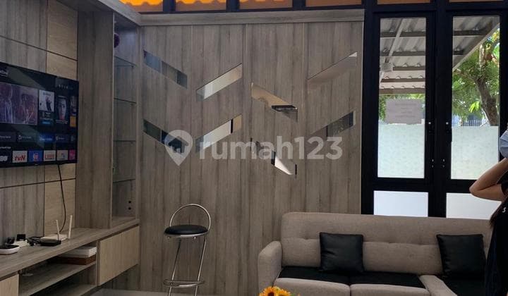 For Rent: 2-Story House with a Comfortable and Safe Atmosphere, Adequate Facilities in Semayang Cluster, 028 Co 015