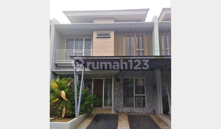 Dijual Murah Rumah 2,5 Lantai Cluster Mississippi Lebar 8 Sudah Renovasi, Jakarta Garden City, Cakung, 029