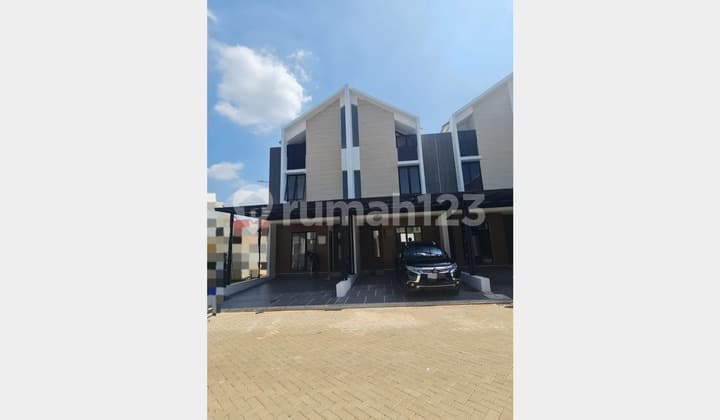 Sewa Rumah Gress Baru! Cluster Alamanda Jakarta Garden City - Tipe Attic dan Posisi Hoek (007)