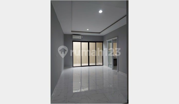 Disewa Cepat! Rumah Cluster Thames Jgc - Sudah Renovasi & Siap Huni "Hanya 51 Juta/Tahun" 028