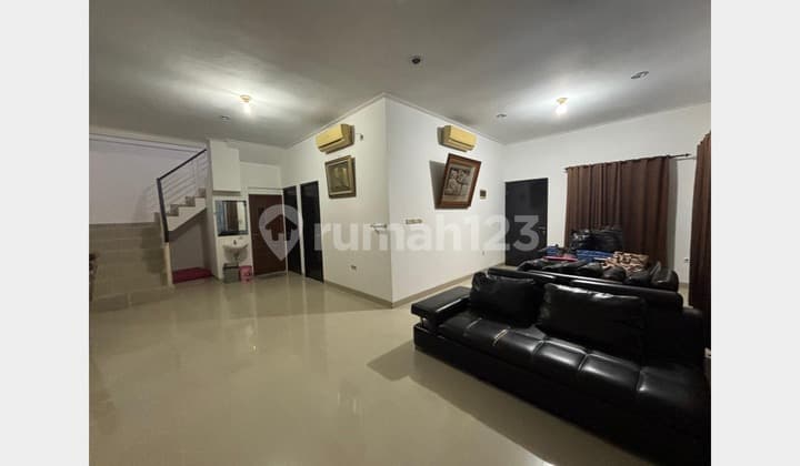 Sewa Rumah Mewah Full Furnished Cluster Alamanda Jgc - Luas & Siap Huni! 015
