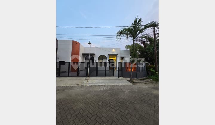 Dijual Rumah Mewah Minimalis di Graha Harapan - Luas & Siap Huni, Mustikajaya, Bekasi 018