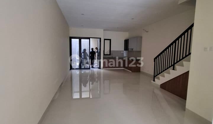 New House Ready 2 Floors in Metland Puri Tangerang Banten