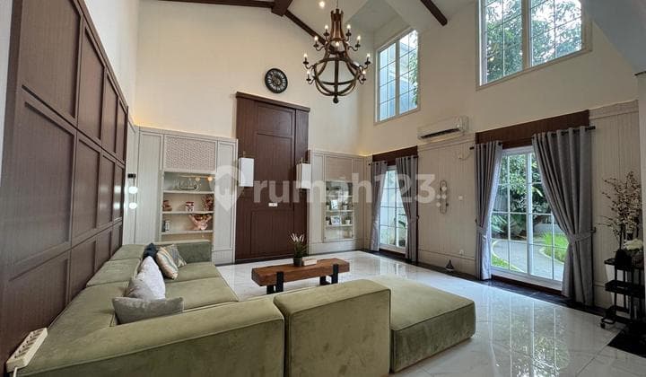 Rumah Mewah Alam Sutera 2 Lantai Dekat Sekolah Laurensia