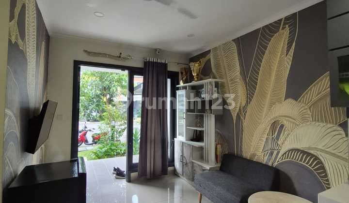 Rumah Cakep Banget Cluster Baroni Gading Serpong