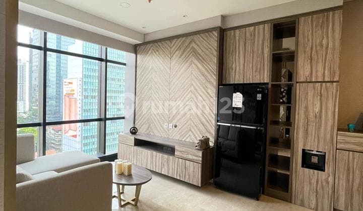 Disewa Apartemen Sudirman Suite 3br 100m2 Furnished High View Jaksel