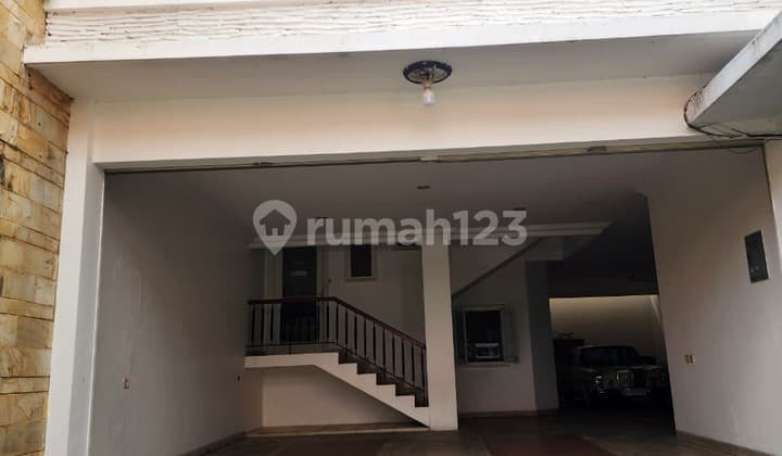 Disewa Rumah Kemang With Pool 5Br Uk500m² At Jakarta Selatan
