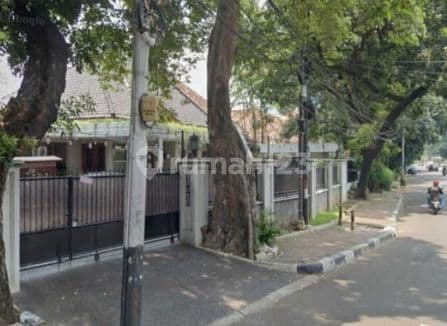 Dujual Rumah Menteng Jln Yusuf Adiwinata Uk 1290m² at Jakarta pusat